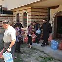Епископ Теодосије отворио добротворни пункт у Лепосавићу