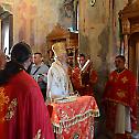 Владика Јован богослужио у манастиру Каленићу