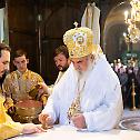 Patriarch Daniel performs re-consecration of 200-year old church in Bucharest’s old town