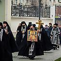 Сретењски манастир организује свакодневне литије и читање молебна