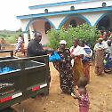 Танзанијски мисионарни центар дели храну парохијанима у невољи