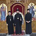  Епископ Сергије посетио храм у Оштрој Луци и манастир Клисину