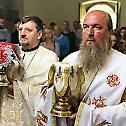 Епископ Јоаникије: Прослављајући велики празник ми његујемо и држимо јединство са Светим апостолима 