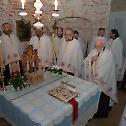 Епископ Исихије освештао Светосавски дом у Парагама