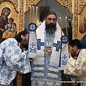 Владика Методије на Божић богослужио у Цетињском манастиру