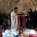 Други дан Васкрса у манастиру Светих Архангела у Ковиљу