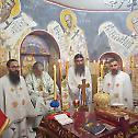 Владика Кирило богослужио у манастиру Светог Симеона Мироточивог