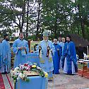 Слава манастира Пресвете Богородице Тројеручице у Богоштици код Крупња 