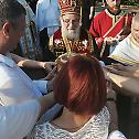 Владика Василије освештао земљиште за нови храм у Руми 