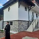 Епископ Атанасије обишао новоизграђени конак-радионицу у манастиру Милешеви
