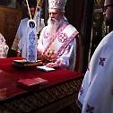 Епископ Теодосије служио Божићну Литургију у манастиру Грачаници