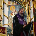 Ваљево: Епископ Исихије на Великом бденију у Покровској цркви